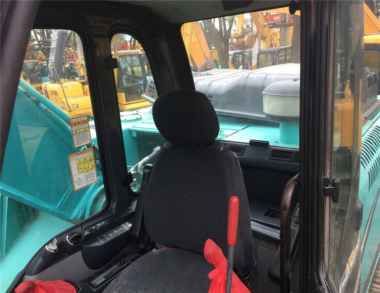 Kobelco SK350LC-8 - Ερπυστριοφόρος εκσκαφέας: φωτογραφία 3 Kobelco SK350LC-8 - Ερπυστριοφόρος εκσκαφέας: φωτογραφία 3