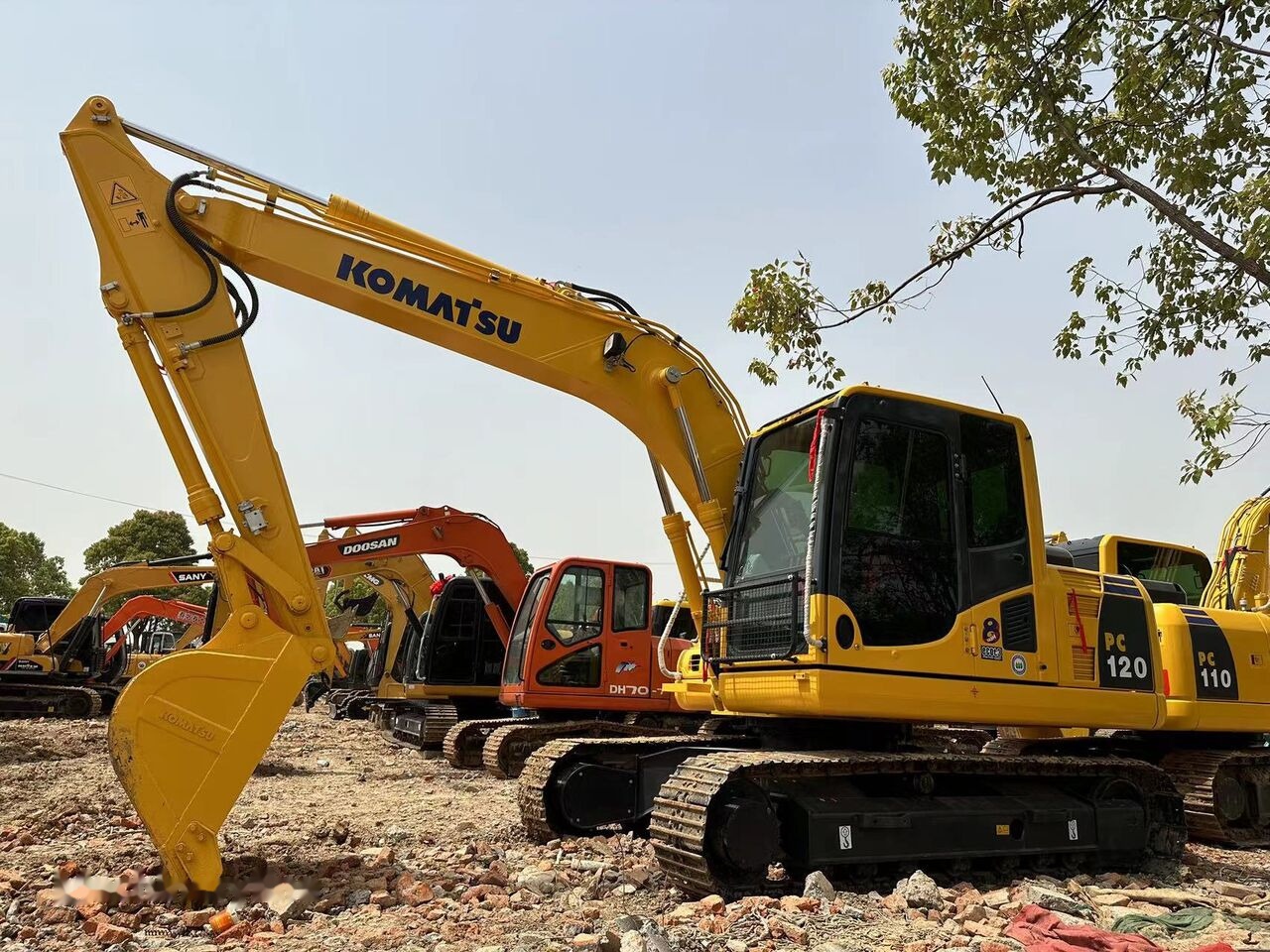Komatsu PC120-8 - Ερπυστριοφόρος εκσκαφέας: φωτογραφία 5 Komatsu PC120-8 - Ερπυστριοφόρος εκσκαφέας: φωτογραφία 5
