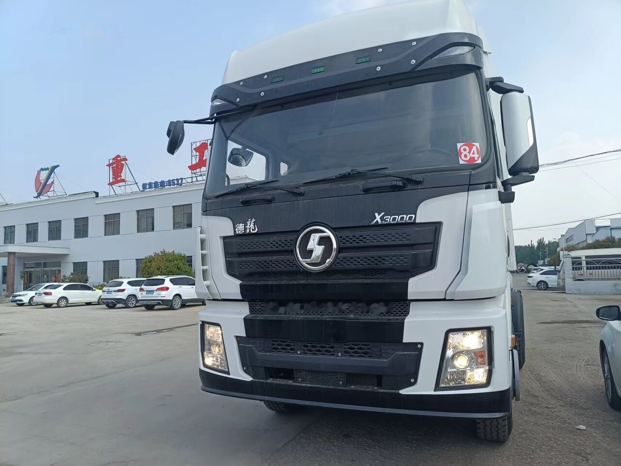 Shacman X3000 - Τράκτορας: φωτογραφία 3 Shacman X3000 - Τράκτορας: φωτογραφία 3