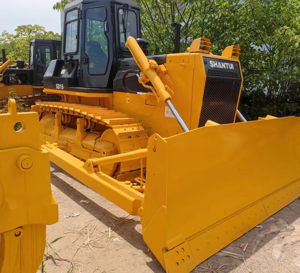 Shantui SD16 - Μπουλντόζα: φωτογραφία 2 Shantui SD16 - Μπουλντόζα: φωτογραφία 2