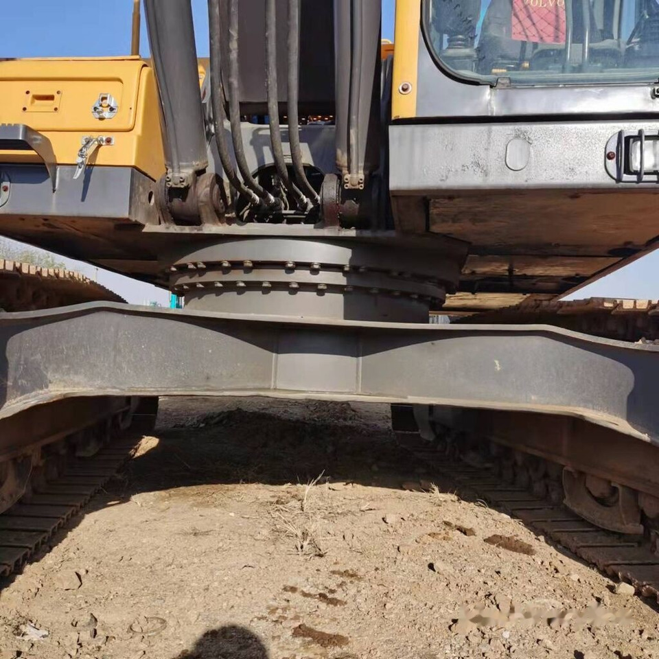 Volvo EC210BLC - Ερπυστριοφόρος εκσκαφέας: φωτογραφία 1 Volvo EC210BLC - Ερπυστριοφόρος εκσκαφέας: φωτογραφία 1