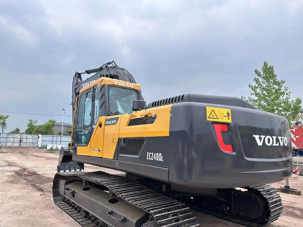 Volvo EC240 - Ερπυστριοφόρος εκσκαφέας: φωτογραφία 2 Volvo EC240 - Ερπυστριοφόρος εκσκαφέας: φωτογραφία 2