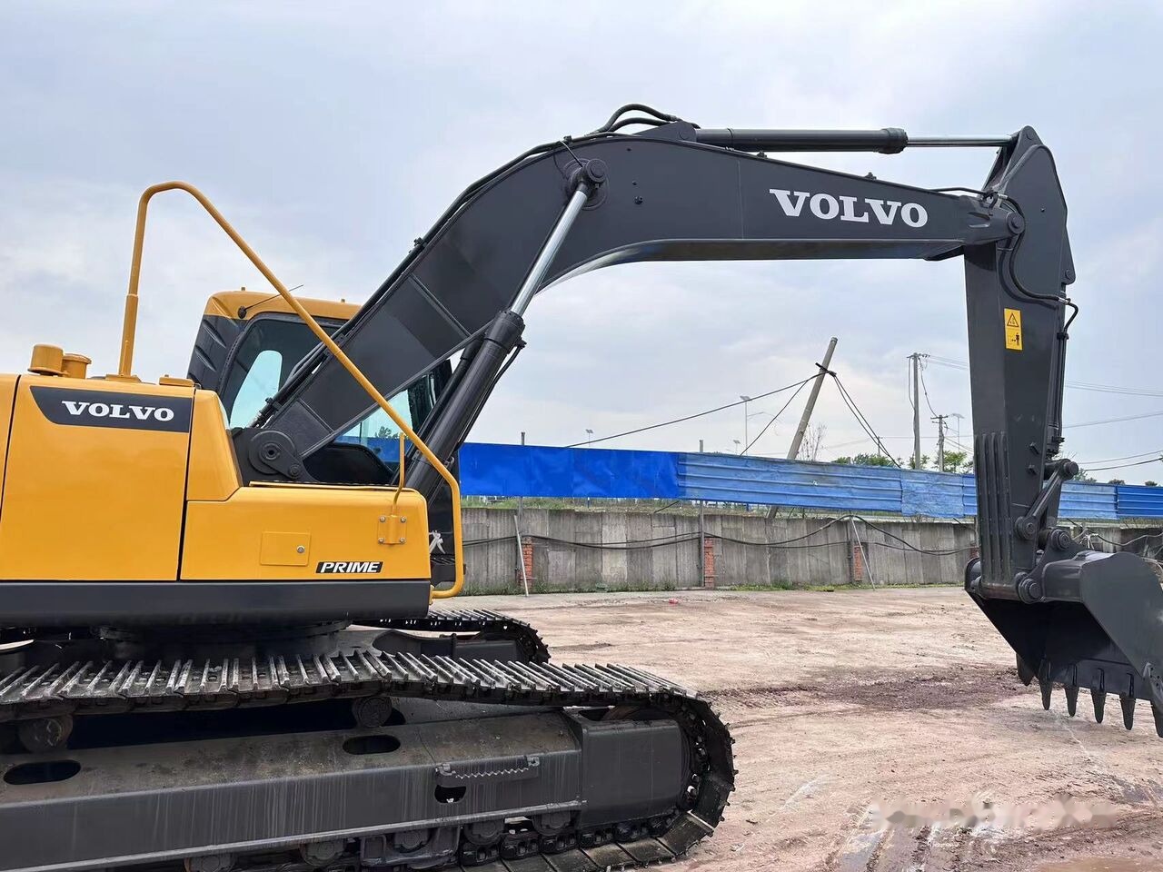Volvo EC240 - Ερπυστριοφόρος εκσκαφέας: φωτογραφία 1 Volvo EC240 - Ερπυστριοφόρος εκσκαφέας: φωτογραφία 1