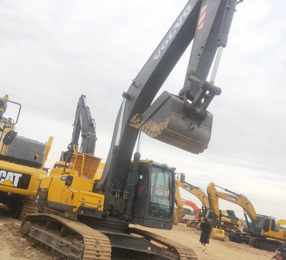 Volvo EC300 - Ερπυστριοφόρος εκσκαφέας: φωτογραφία 4 Volvo EC300 - Ερπυστριοφόρος εκσκαφέας: φωτογραφία 4