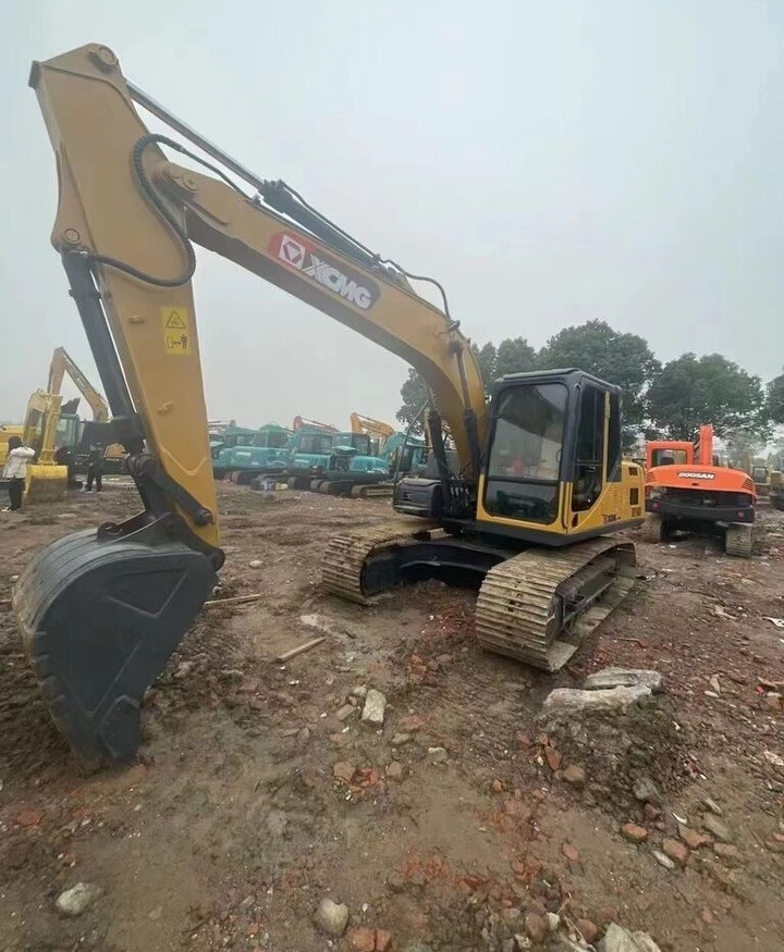 XCMG XE150D - Ερπυστριοφόρος εκσκαφέας: φωτογραφία 5 XCMG XE150D - Ερπυστριοφόρος εκσκαφέας: φωτογραφία 5