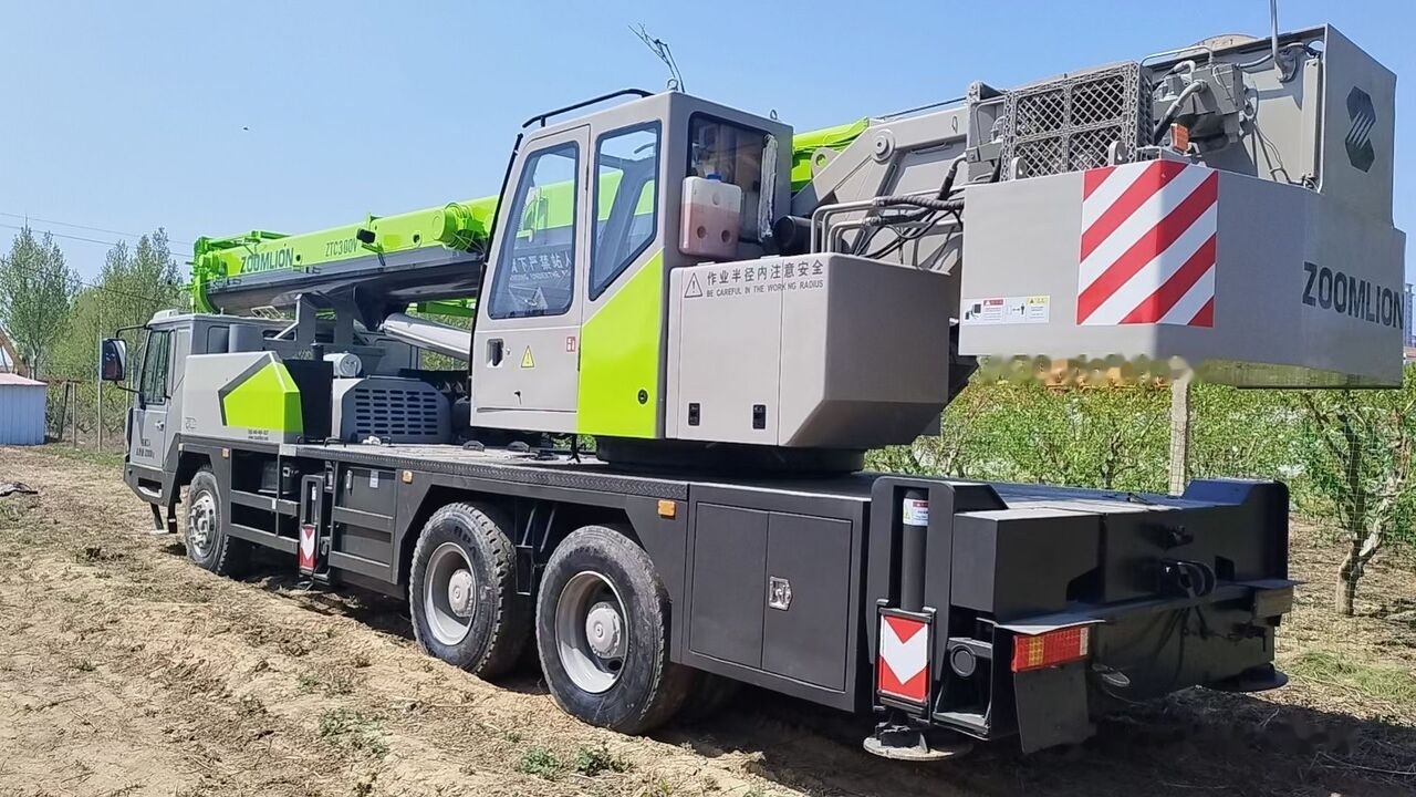 Zoomlion ZTC300V Crane - Τηλεσκοπικός γερανός: φωτογραφία 4 Zoomlion ZTC300V Crane - Τηλεσκοπικός γερανός: φωτογραφία 4