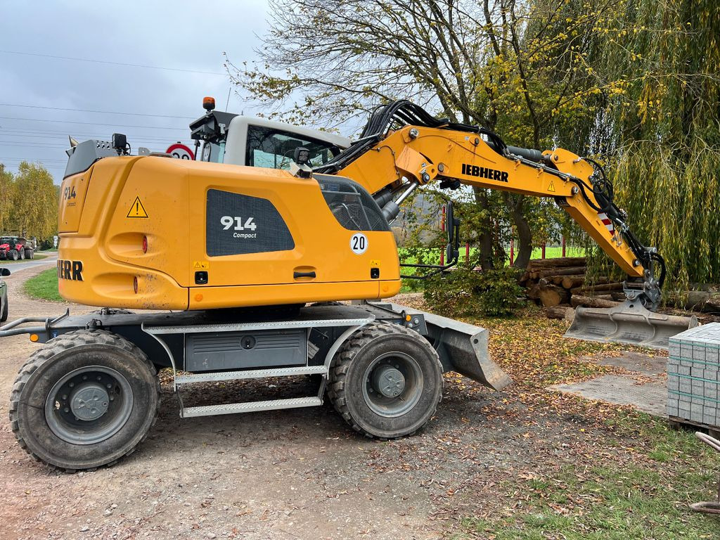 Liebherr A 914 Compact SW 33 Likufix - Τροχοφόρος εκσκαφέας: φωτογραφία 1 Liebherr A 914 Compact SW 33 Likufix - Τροχοφόρος εκσκαφέας: φωτογραφία 1