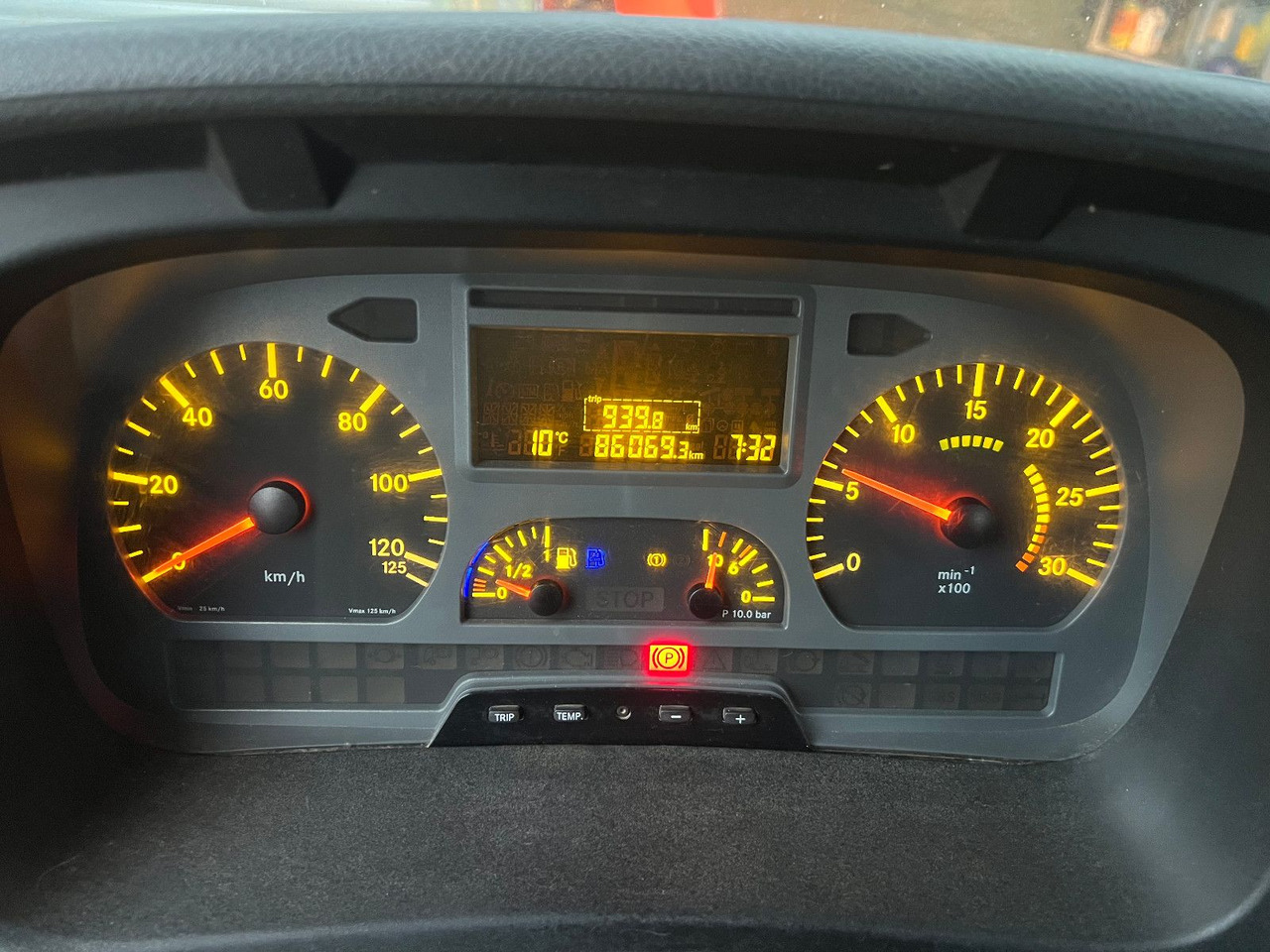 Mercedes-Benz 1218 K Meiller - Φορτηγό ανατρεπόμενο: φωτογραφία 4 Mercedes-Benz 1218 K Meiller - Φορτηγό ανατρεπόμενο: φωτογραφία 4
