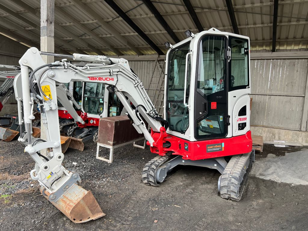 Takeuchi TB 325 RA - Powertilt V3 - Μίνι εκσκαφέας: φωτογραφία 1 Takeuchi TB 325 RA - Powertilt V3 - Μίνι εκσκαφέας: φωτογραφία 1