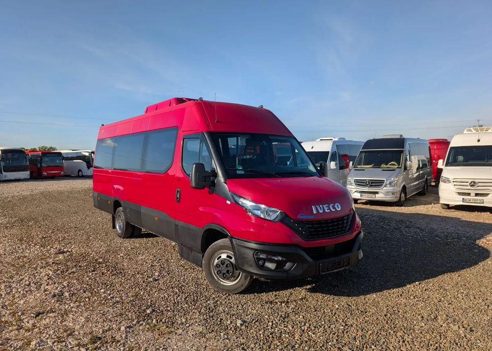 Iveco Daily - Μικρό λεωφορείο, Επιβατικό βαν: φωτογραφία 2 Iveco Daily - Μικρό λεωφορείο, Επιβατικό βαν: φωτογραφία 2