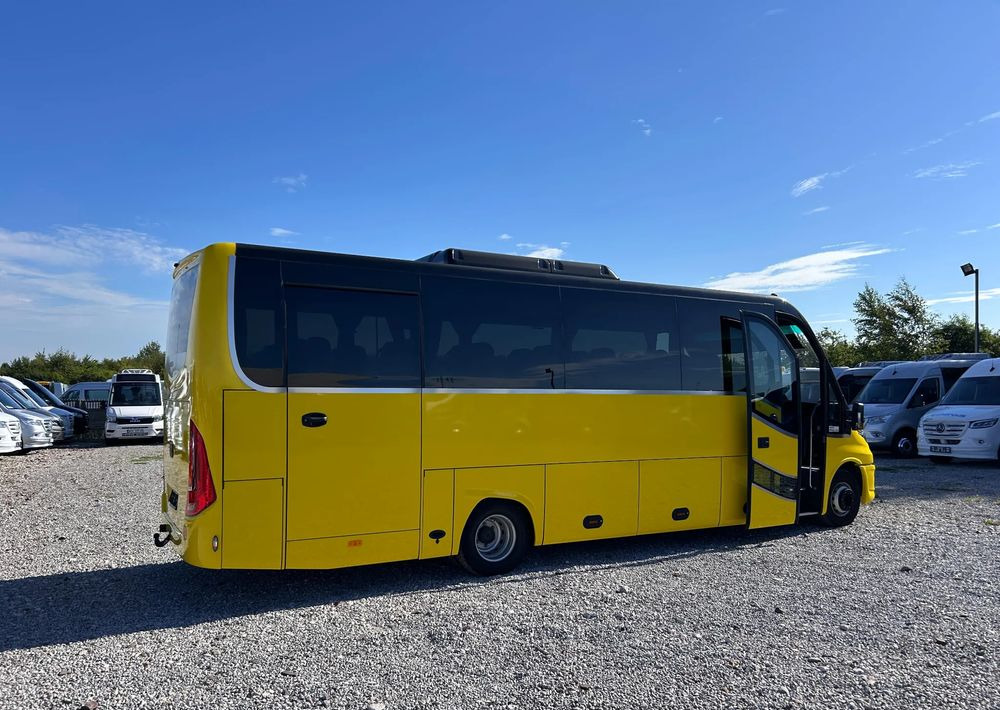 Iveco Daily - Μικρό λεωφορείο, Επιβατικό βαν: φωτογραφία 4 Iveco Daily - Μικρό λεωφορείο, Επιβατικό βαν: φωτογραφία 4