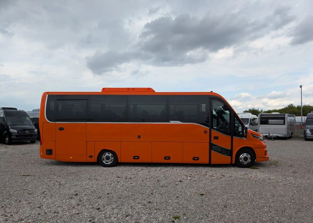 Iveco Daily - Πούλμαν: φωτογραφία 4 Iveco Daily - Πούλμαν: φωτογραφία 4