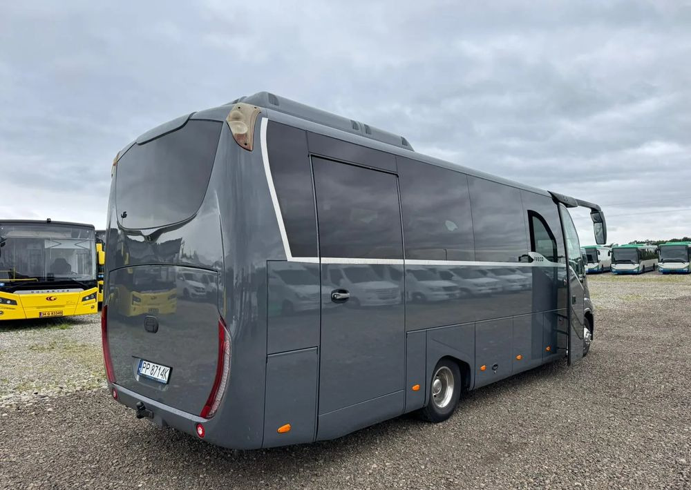 Iveco Daily - Πούλμαν: φωτογραφία 3 Iveco Daily - Πούλμαν: φωτογραφία 3