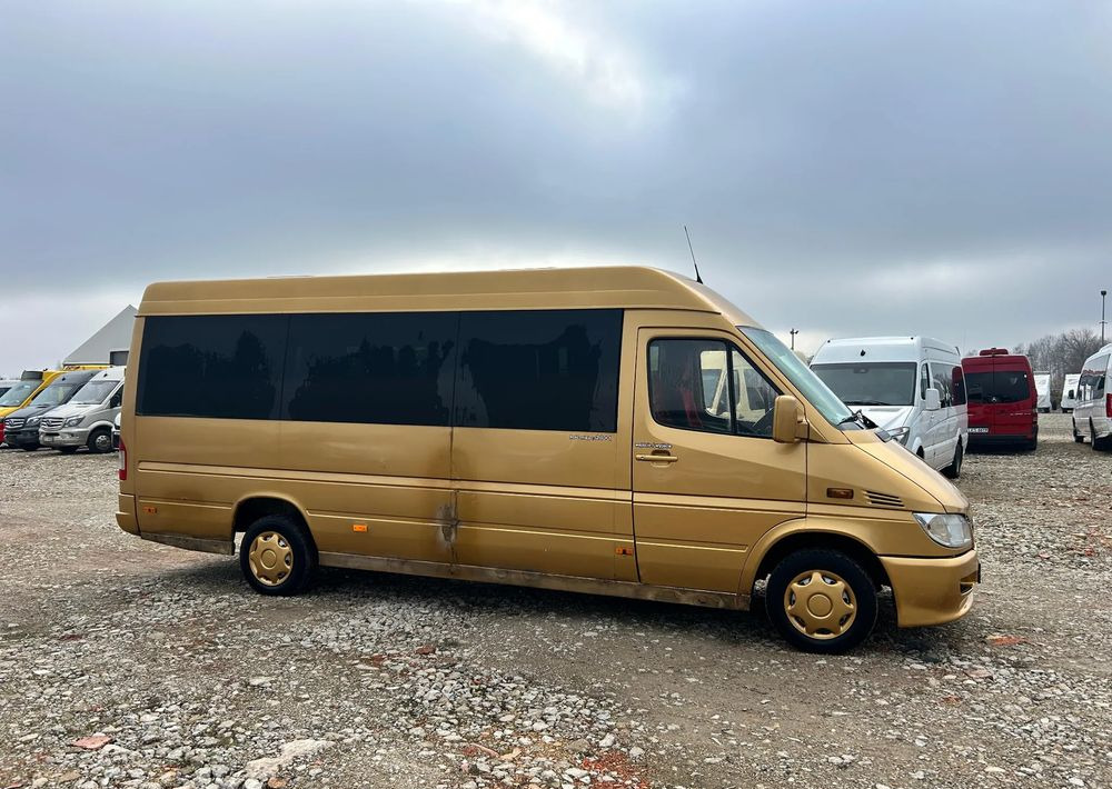 Mercedes-Benz Sprinter 311 - Μικρό λεωφορείο, Επιβατικό βαν: φωτογραφία 2 Mercedes-Benz Sprinter 311 - Μικρό λεωφορείο, Επιβατικό βαν: φωτογραφία 2
