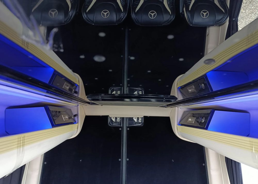 Μικρό λεωφορείο, Επιβατικό βαν Mercedes-Benz Sprinter 519: φωτογραφία 26 Μικρό λεωφορείο, Επιβατικό βαν Mercedes-Benz Sprinter 519: φωτογραφία 26