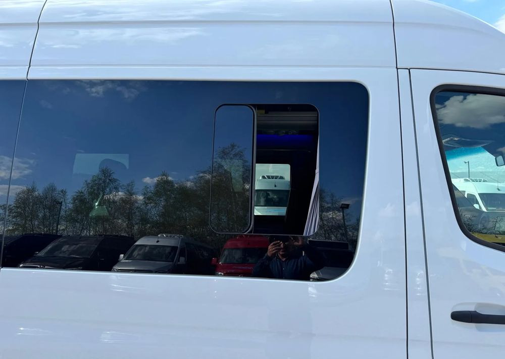 Mercedes-Benz Sprinter 519 - Μικρό λεωφορείο, Επιβατικό βαν: φωτογραφία 4 Mercedes-Benz Sprinter 519 - Μικρό λεωφορείο, Επιβατικό βαν: φωτογραφία 4