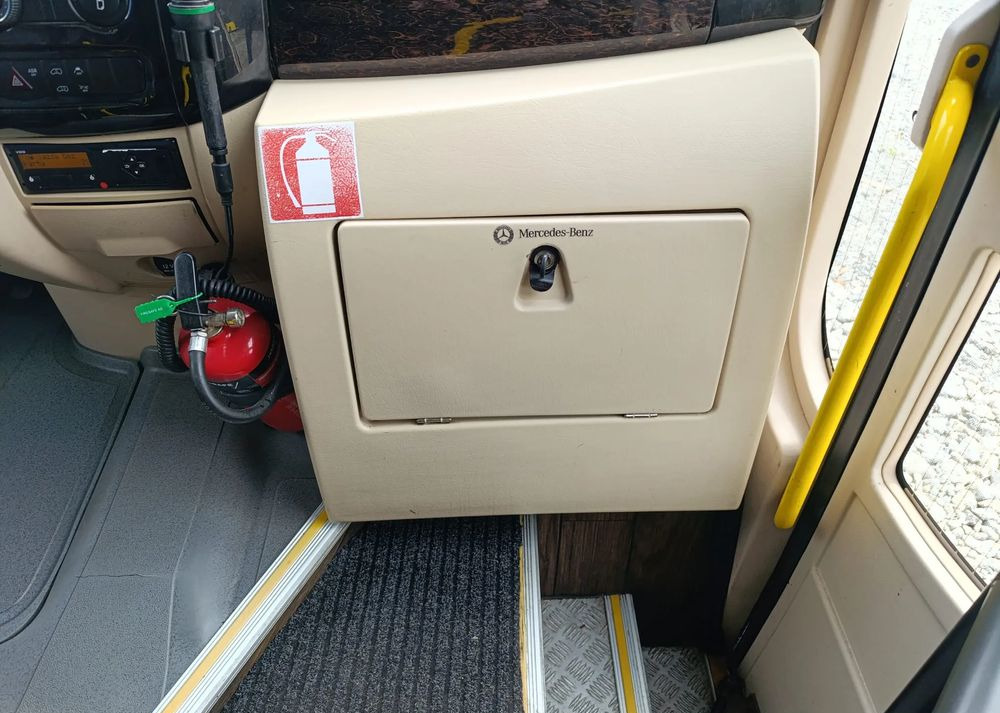 Μικρό λεωφορείο, Επιβατικό βαν Mercedes-Benz Sprinter 519: φωτογραφία 17 Μικρό λεωφορείο, Επιβατικό βαν Mercedes-Benz Sprinter 519: φωτογραφία 17