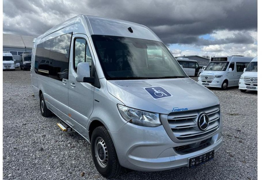 Mercedes-Benz eSprinter - Μικρό λεωφορείο, Ηλεκτρικό λεωφορείο: φωτογραφία 1 Mercedes-Benz eSprinter - Μικρό λεωφορείο, Ηλεκτρικό λεωφορείο: φωτογραφία 1