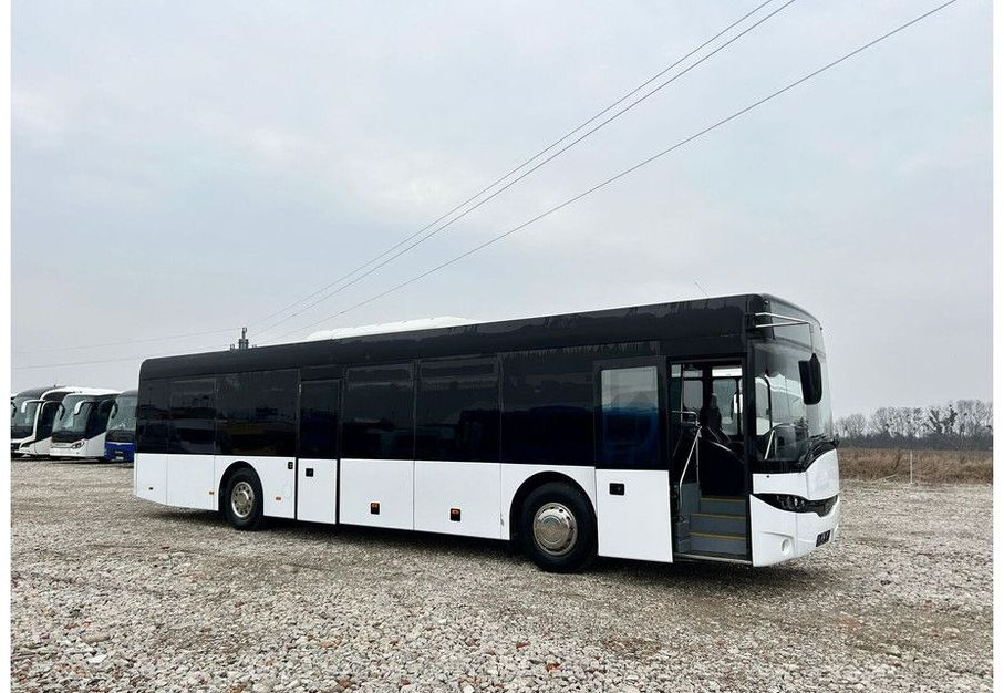 Solaris InterUrbino - Προαστιακό λεωφορείο: φωτογραφία 3 Solaris InterUrbino - Προαστιακό λεωφορείο: φωτογραφία 3