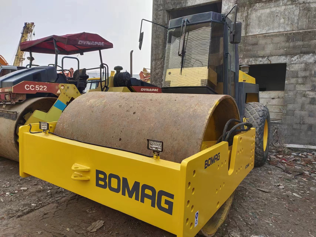 BOMAG BW 217D - Οδοστρωτήρες: φωτογραφία 2 BOMAG BW 217D - Οδοστρωτήρες: φωτογραφία 2