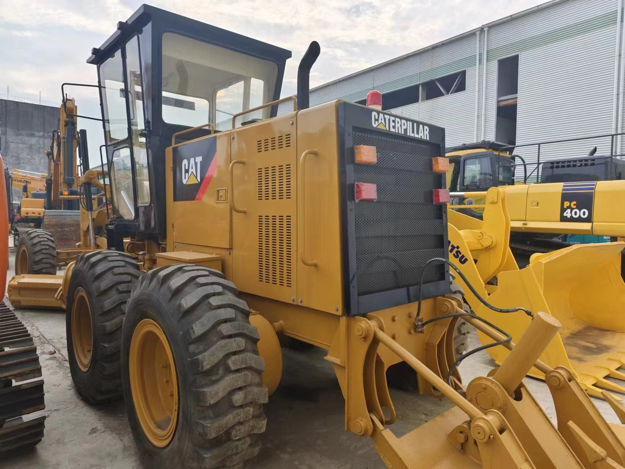 CAT 140H - Γκρέιντερ: φωτογραφία 2 CAT 140H - Γκρέιντερ: φωτογραφία 2