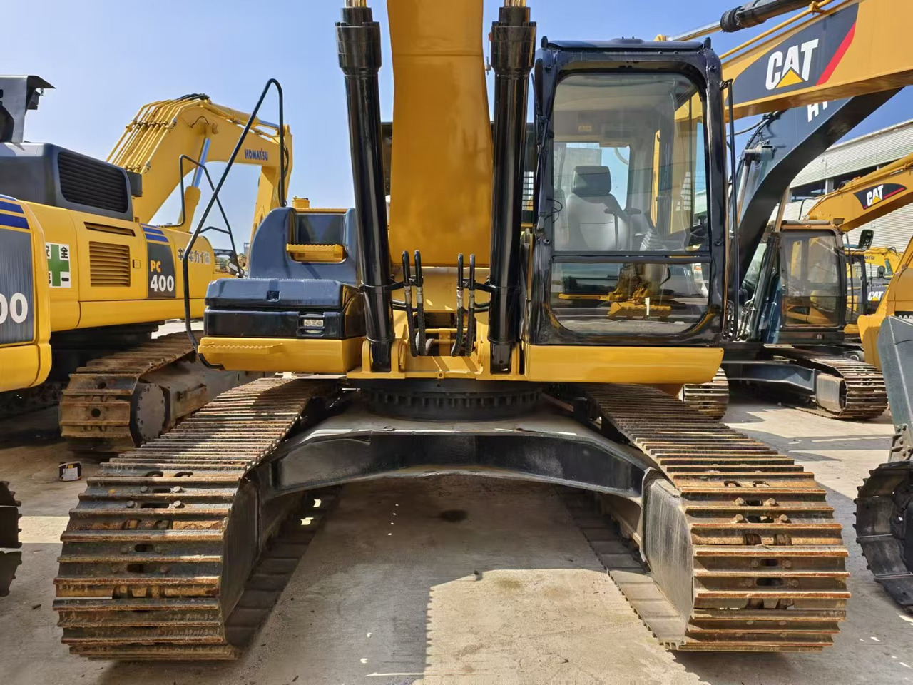 CAT 330D2 - Ερπυστριοφόρος εκσκαφέας: φωτογραφία 2 CAT 330D2 - Ερπυστριοφόρος εκσκαφέας: φωτογραφία 2
