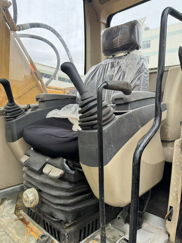 Ερπυστριοφόρος εκσκαφέας CATERPILLAR 320C: φωτογραφία 6 Ερπυστριοφόρος εκσκαφέας CATERPILLAR 320C: φωτογραφία 6