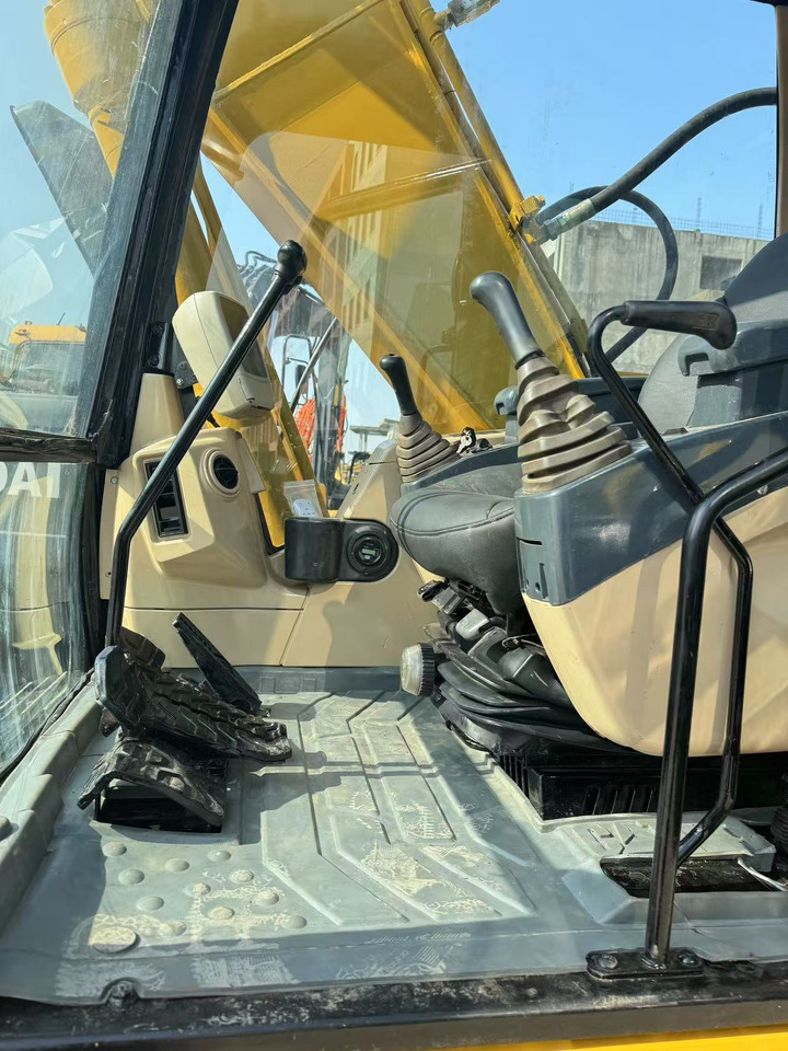 CATERPILLAR 320C - Ερπυστριοφόρος εκσκαφέας: φωτογραφία 3 CATERPILLAR 320C - Ερπυστριοφόρος εκσκαφέας: φωτογραφία 3