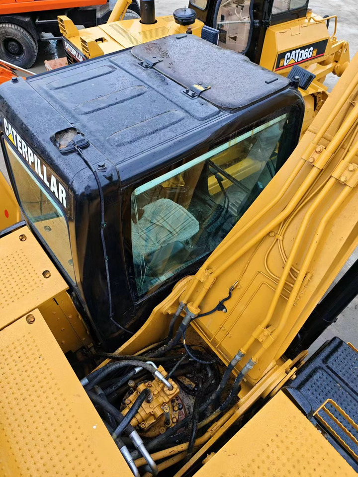 Ερπυστριοφόρος εκσκαφέας CATERPILLAR 320D2 CAT: φωτογραφία 6