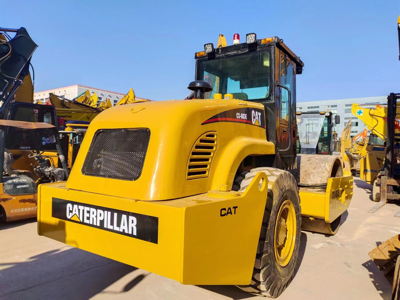 CATERPILLAR CS683E - Οδοστρωτήρες: φωτογραφία 4 CATERPILLAR CS683E - Οδοστρωτήρες: φωτογραφία 4
