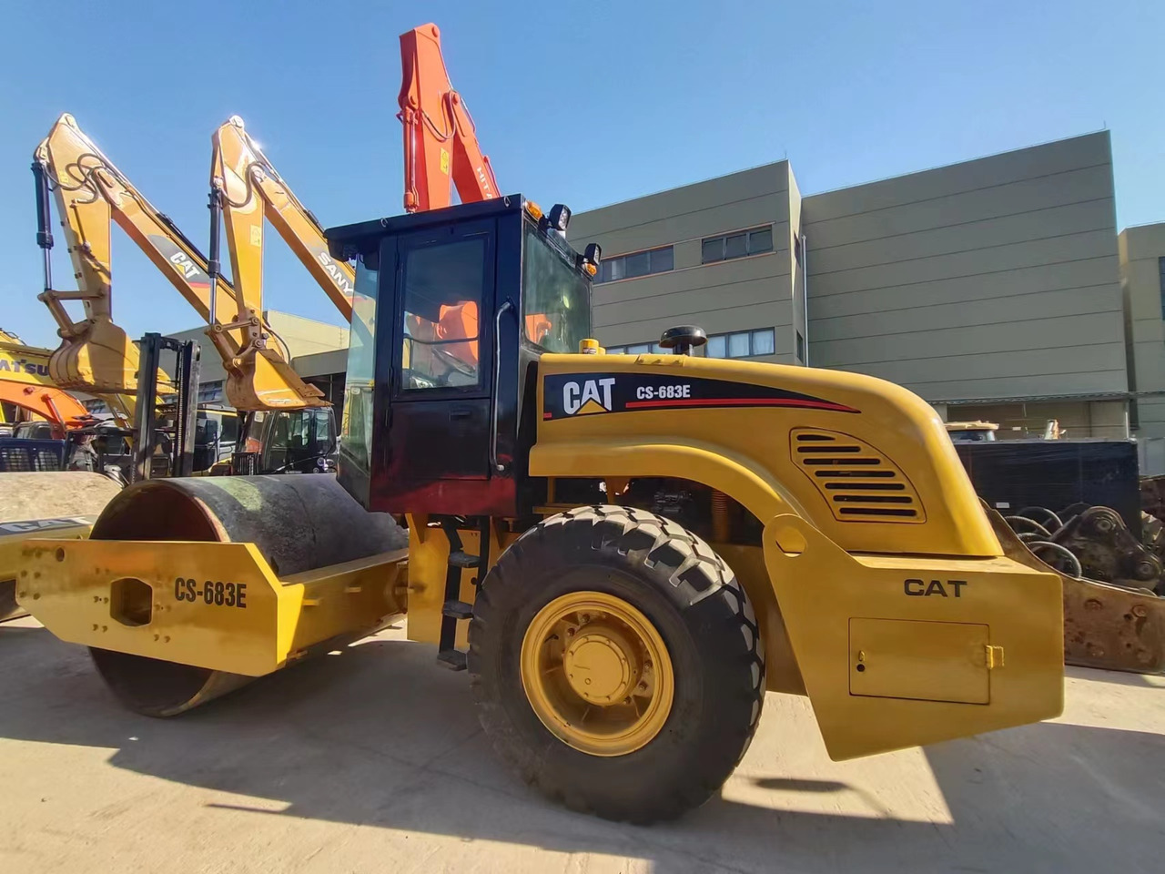 CATERPILLAR CS683E - Οδοστρωτήρες: φωτογραφία 1 CATERPILLAR CS683E - Οδοστρωτήρες: φωτογραφία 1