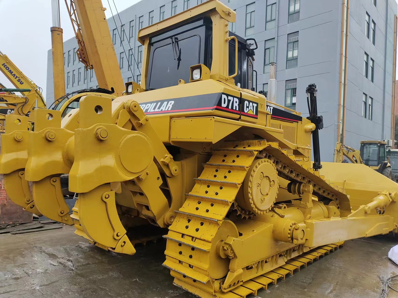 CATERPILLAR D7R - Μπουλντόζα: φωτογραφία 2 CATERPILLAR D7R - Μπουλντόζα: φωτογραφία 2
