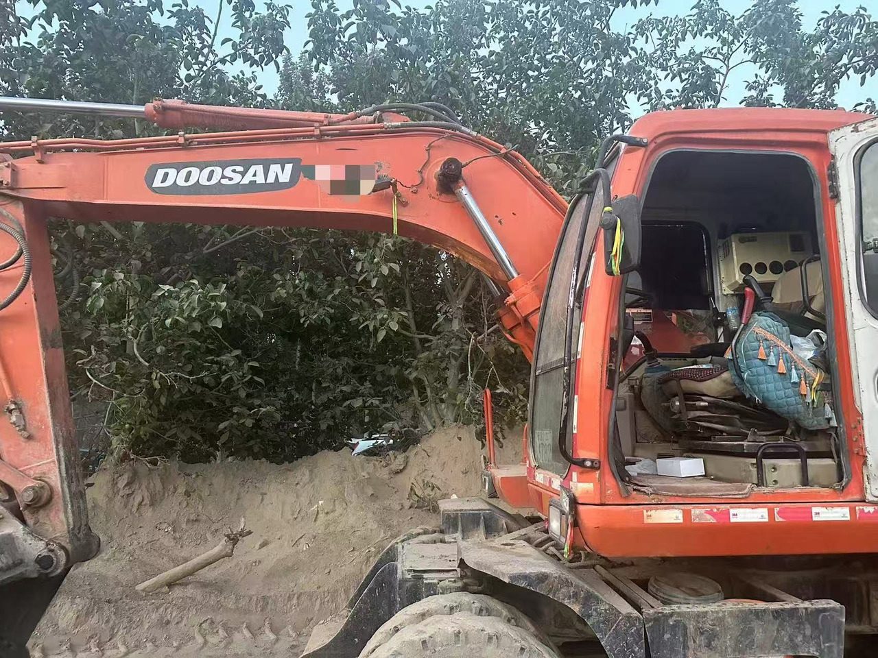 DOOSAN DH150W-7 - Τροχοφόρος εκσκαφέας: φωτογραφία 3 DOOSAN DH150W-7 - Τροχοφόρος εκσκαφέας: φωτογραφία 3