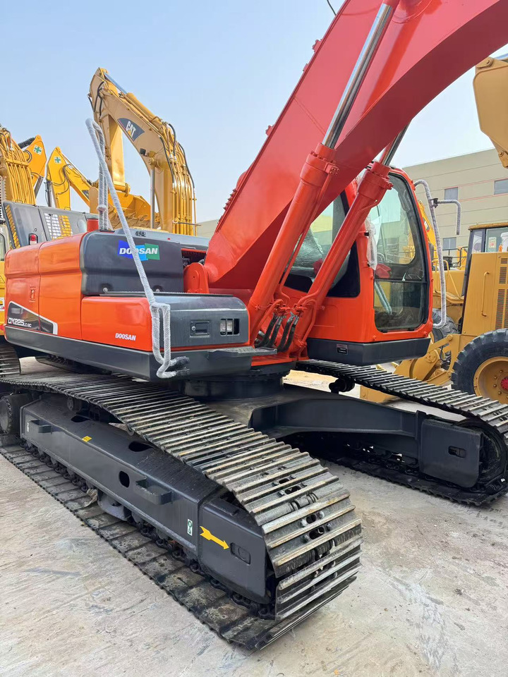 DOOSAN DX225 - Ερπυστριοφόρος εκσκαφέας: φωτογραφία 2 DOOSAN DX225 - Ερπυστριοφόρος εκσκαφέας: φωτογραφία 2