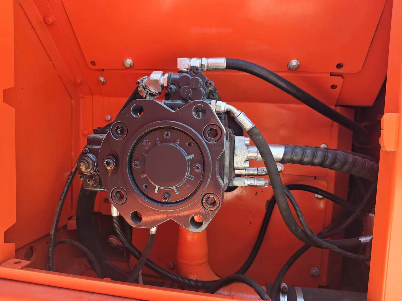 DOOSAN DX300LC-9C - Ερπυστριοφόρος εκσκαφέας: φωτογραφία 5 DOOSAN DX300LC-9C - Ερπυστριοφόρος εκσκαφέας: φωτογραφία 5