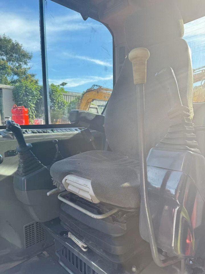 DOOSAN DX60 - Μίνι εκσκαφέας: φωτογραφία 4 DOOSAN DX60 - Μίνι εκσκαφέας: φωτογραφία 4