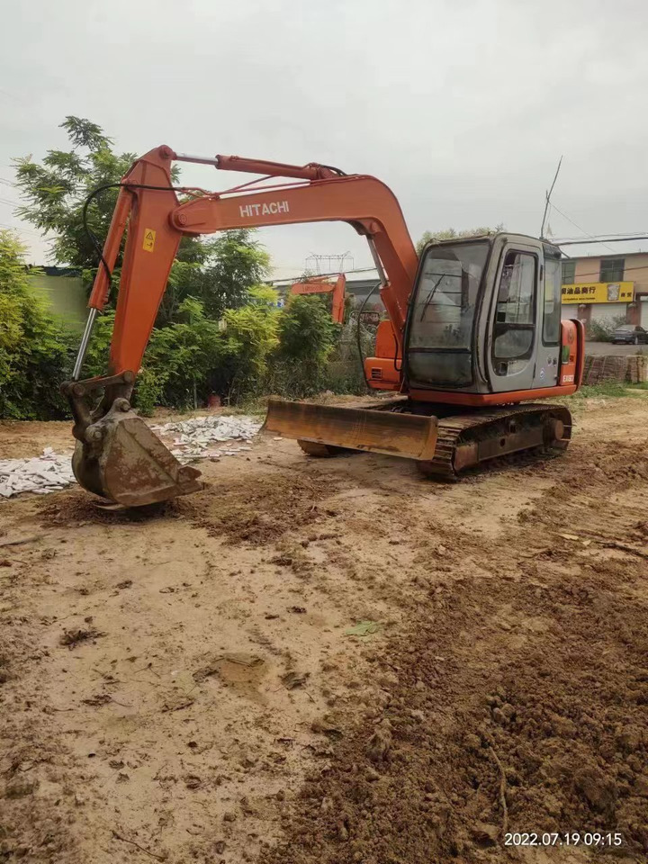 HITACHI EX60-5 - Μίνι εκσκαφέας: φωτογραφία 1 HITACHI EX60-5 - Μίνι εκσκαφέας: φωτογραφία 1