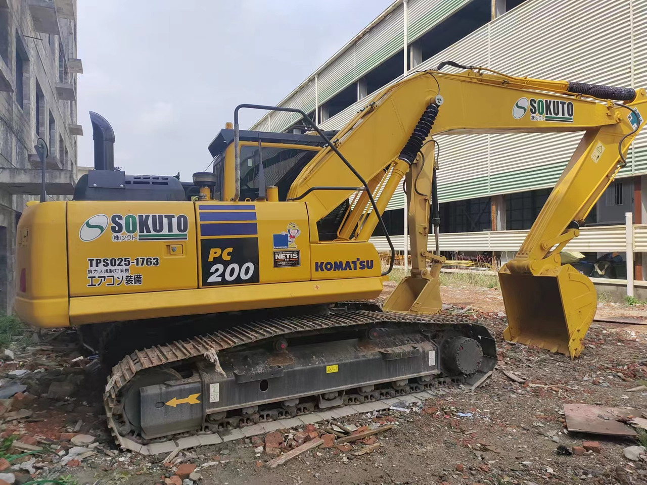 KOMATSU PC200-8N1 - Ερπυστριοφόρος εκσκαφέας: φωτογραφία 1 KOMATSU PC200-8N1 - Ερπυστριοφόρος εκσκαφέας: φωτογραφία 1
