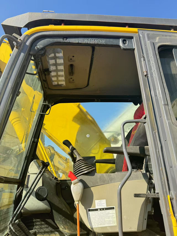 KOMATSU PC200-8 - Ερπυστριοφόρος εκσκαφέας: φωτογραφία 5 KOMATSU PC200-8 - Ερπυστριοφόρος εκσκαφέας: φωτογραφία 5