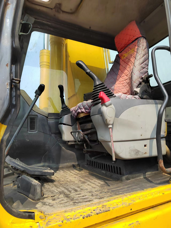 KOMATSU PC220-7 PC200-7 - Ερπυστριοφόρος εκσκαφέας: φωτογραφία 4 KOMATSU PC220-7 PC200-7 - Ερπυστριοφόρος εκσκαφέας: φωτογραφία 4