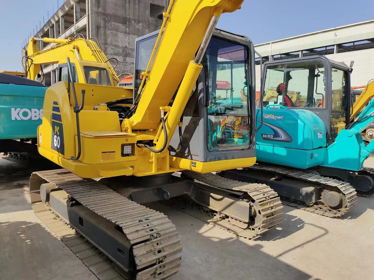 KOMATSU PC60-8 - Μίνι εκσκαφέας: φωτογραφία 3 KOMATSU PC60-8 - Μίνι εκσκαφέας: φωτογραφία 3