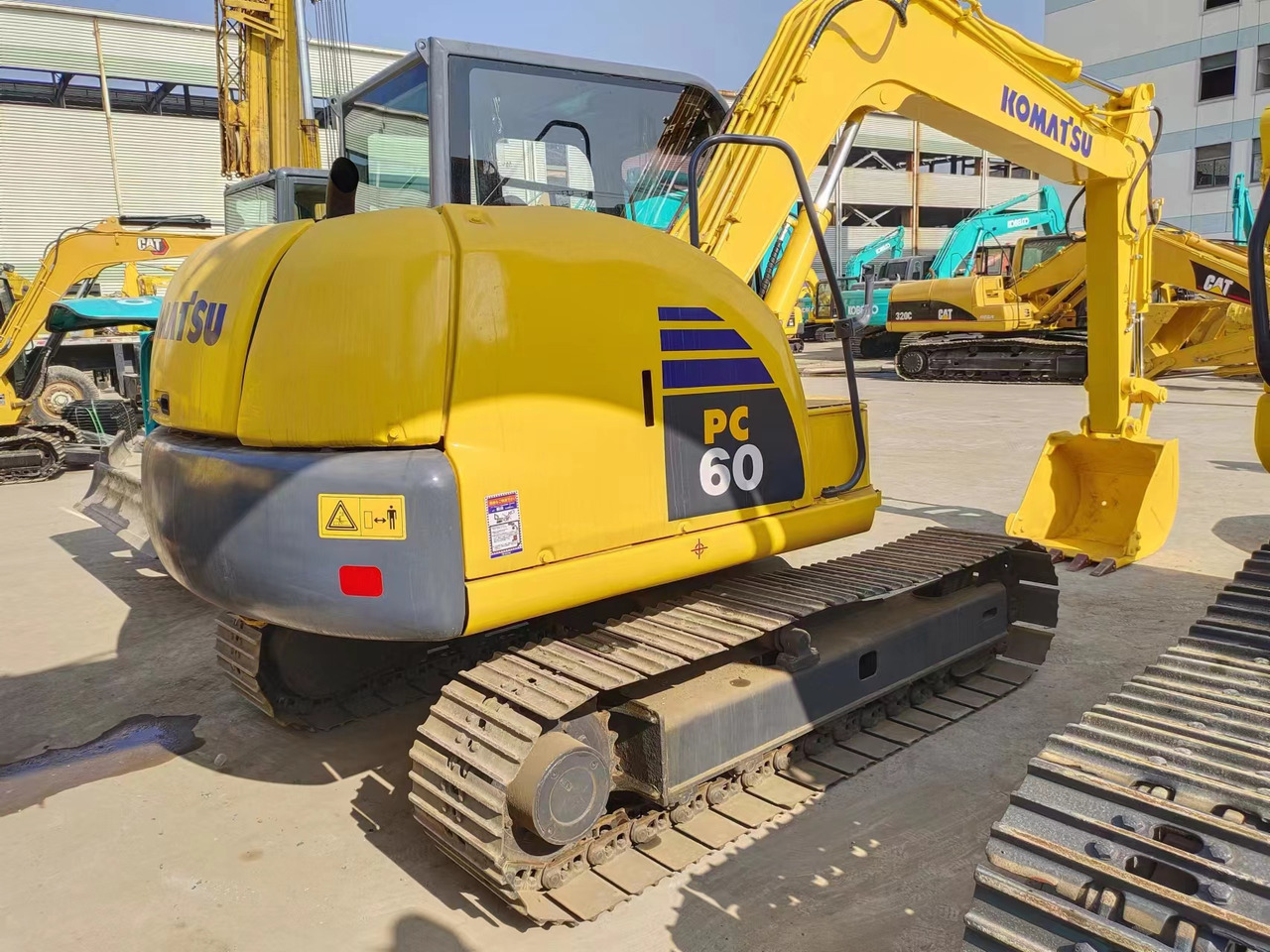 KOMATSU PC60-8 - Μίνι εκσκαφέας: φωτογραφία 1 KOMATSU PC60-8 - Μίνι εκσκαφέας: φωτογραφία 1