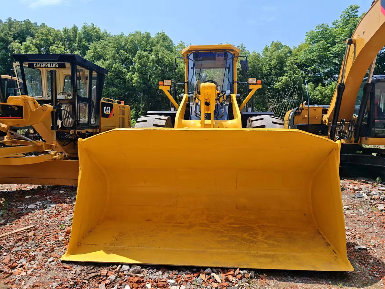KOMATSU WA470-3 - Ελαστιχοφόρος φορτωτής: φωτογραφία 3 KOMATSU WA470-3 - Ελαστιχοφόρος φορτωτής: φωτογραφία 3