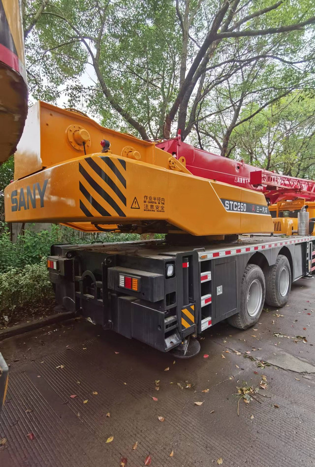 SANY STC250 - Τηλεσκοπικός γερανός: φωτογραφία 5 SANY STC250 - Τηλεσκοπικός γερανός: φωτογραφία 5