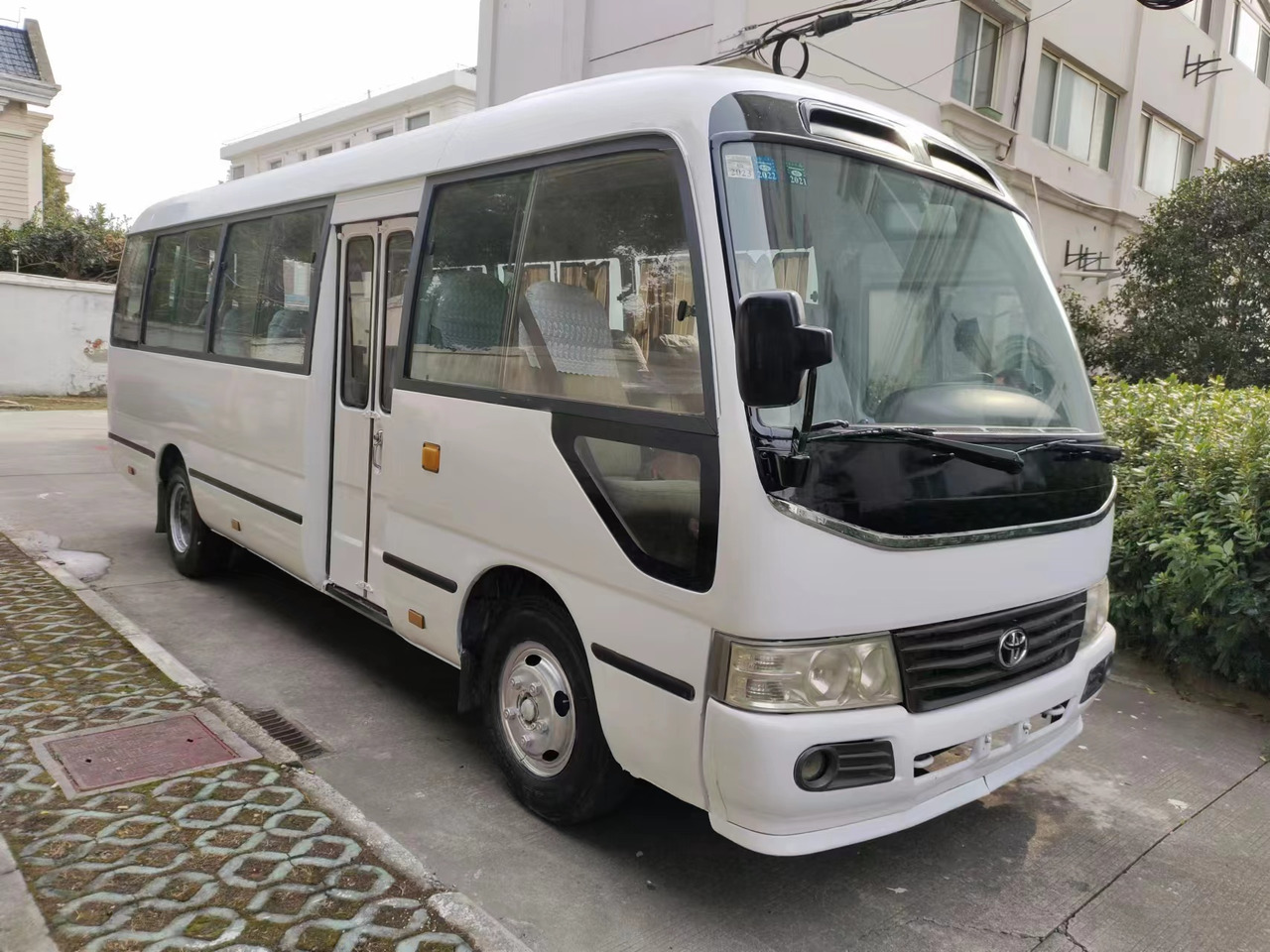 TOYOTA coaster - Μικρό λεωφορείο, Επιβατικό βαν: φωτογραφία 1 TOYOTA coaster - Μικρό λεωφορείο, Επιβατικό βαν: φωτογραφία 1