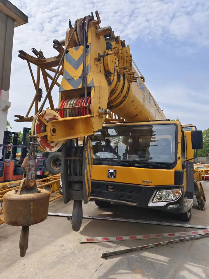 XCMG QY100K - Τηλεσκοπικός γερανός: φωτογραφία 5 XCMG QY100K - Τηλεσκοπικός γερανός: φωτογραφία 5