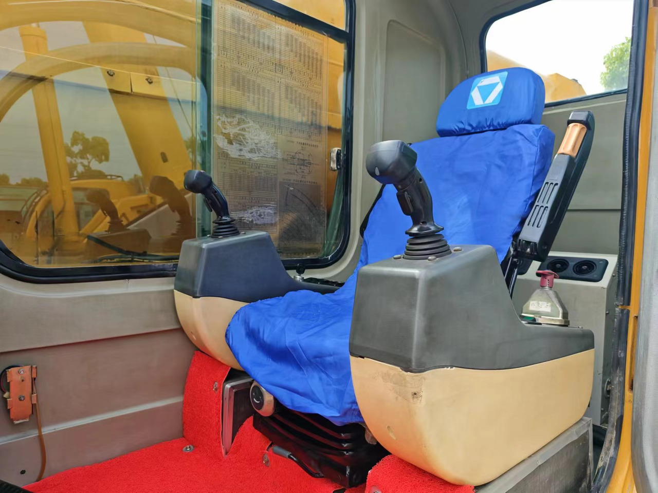 XCMG QY100K - Τηλεσκοπικός γερανός: φωτογραφία 3 XCMG QY100K - Τηλεσκοπικός γερανός: φωτογραφία 3