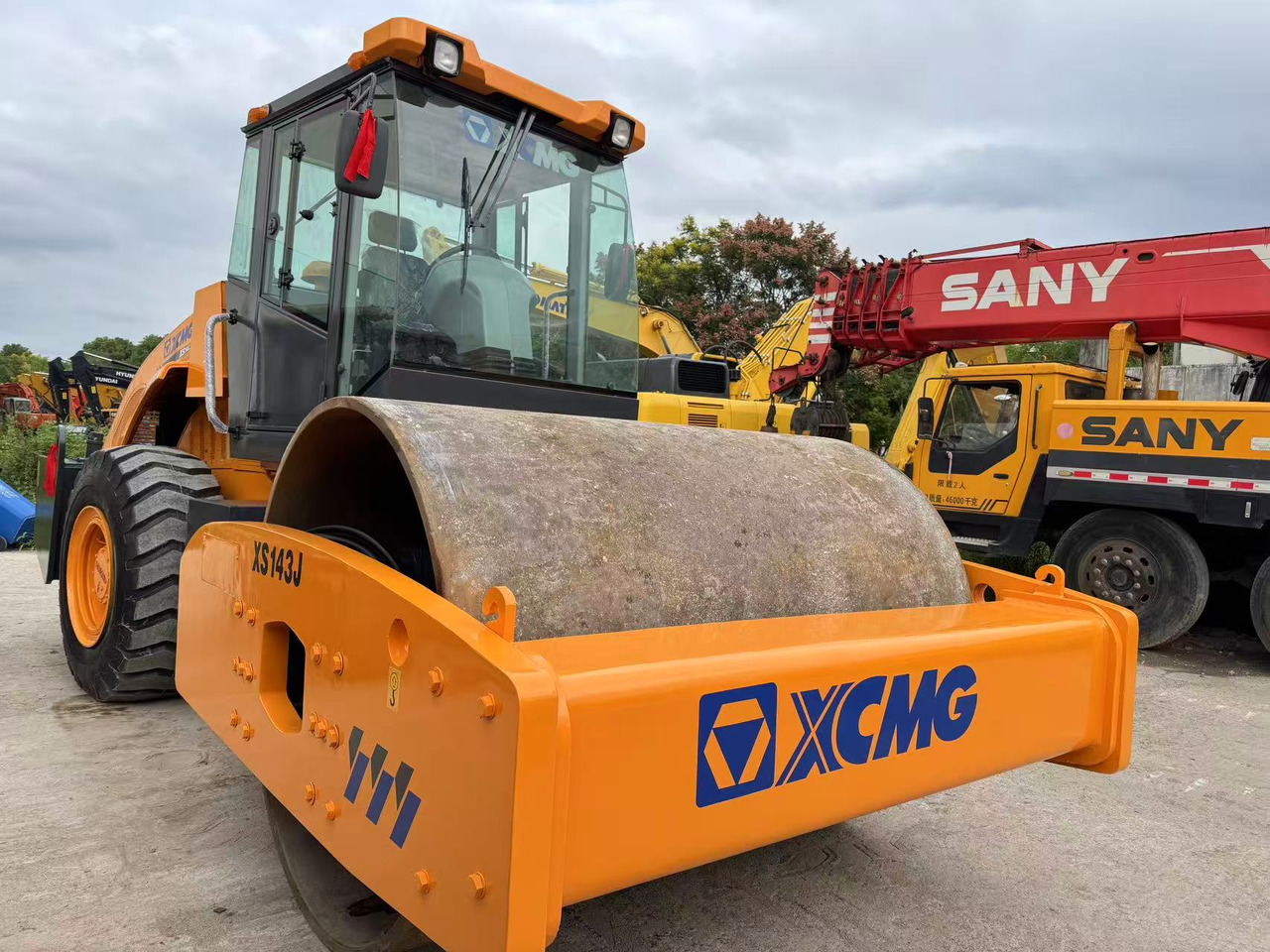 XCMG XS143J - Ασφαλτικός οδοστρωτήρας: φωτογραφία 1 XCMG XS143J - Ασφαλτικός οδοστρωτήρας: φωτογραφία 1