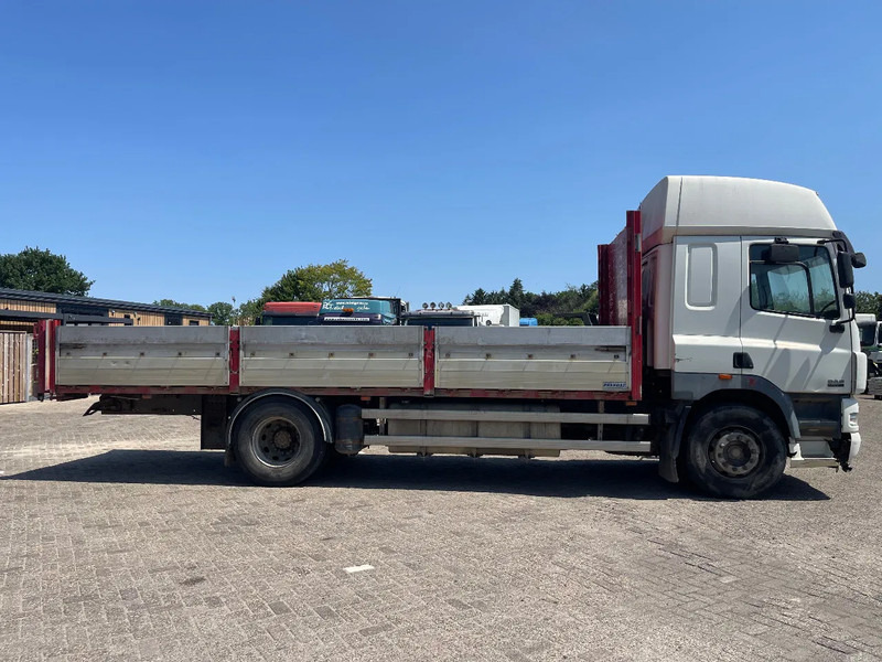 DAF CF 85 FLATBED TRUCK - Φορτηγό με ανοιχτή καρότσα: φωτογραφία 4 DAF CF 85 FLATBED TRUCK - Φορτηγό με ανοιχτή καρότσα: φωτογραφία 4
