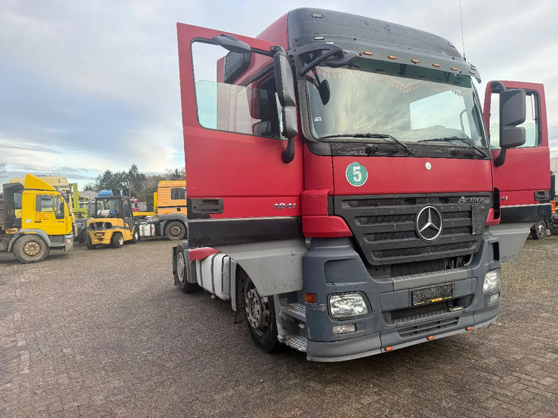 Mercedes-Benz Actros 1841 Tractor unit - Τράκτορας: φωτογραφία 1 Mercedes-Benz Actros 1841 Tractor unit - Τράκτορας: φωτογραφία 1